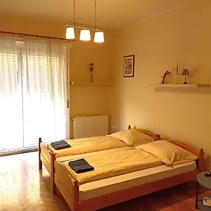 https://opera-home-apartment.inbudapesthotels.com